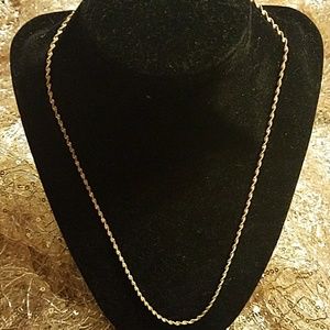 Gift 🎁 NEW 18k Gold Filled Chain 20”